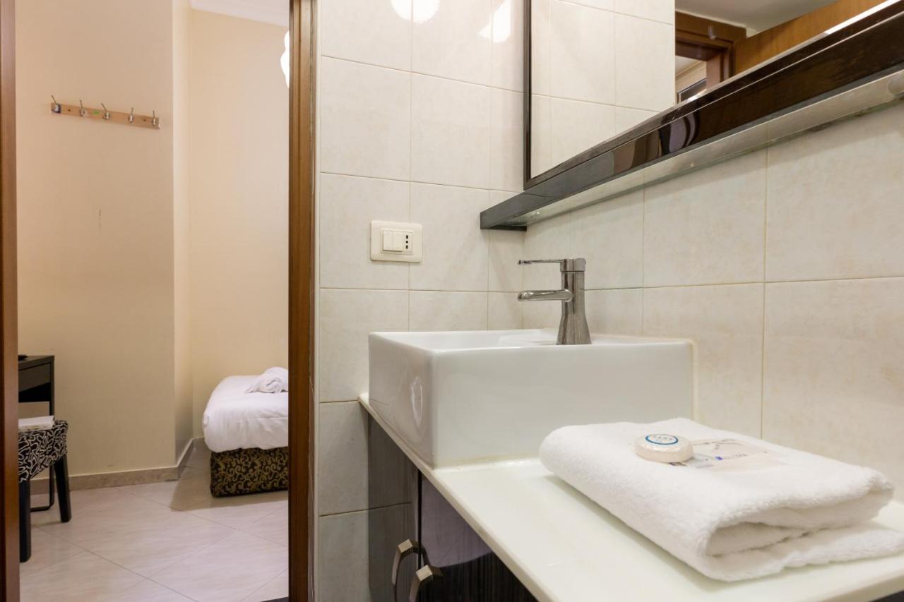 Alveare Bed & Breakfast Rome Extérieur photo